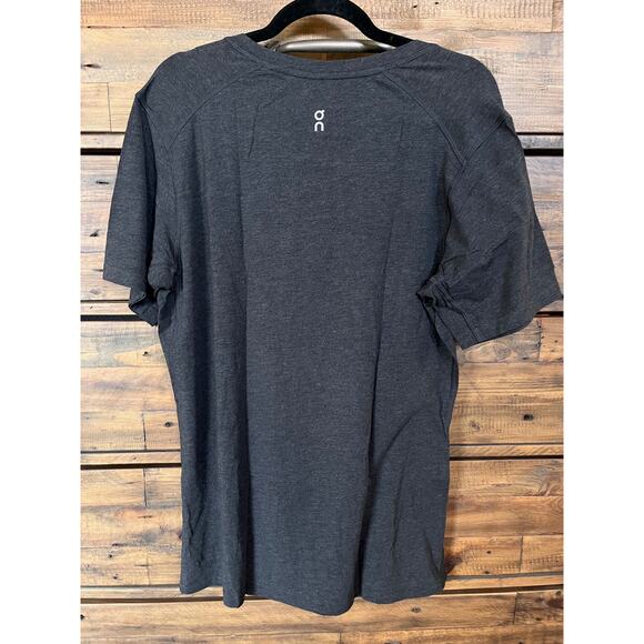 NWT Men's On Cloud R.O.C (Run On Clouds) Black Comfort T-Shirt Size L - Picture 5 of 9